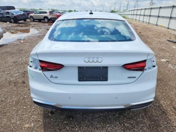 Audi A5 F5 2023 Audi A5 Sportback Premium Plus 45 2023 2.0 Benzyna 261KM, zdjęcie 2