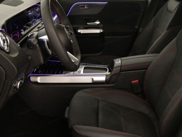 Mercedes GLB SUV 1.3 200 163KM 2025 MERCEDES-BENZ GLB 200 AMG Line Suv 1.3 (163KM) 2025, zdjęcie 5