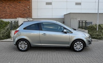 Opel Corsa D Hatchback 1.4 Twinport ECOTEC 100KM 2011 Opel Corsa 1,4 LPG Lift 2011 r. 1.4 BenzynaLPG 100KM, zdjęcie 4