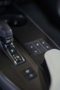 Lexus UX 2024 Lexus UX 300h F Sport 2.0 Hybryda 152KM, zdjęcie 11