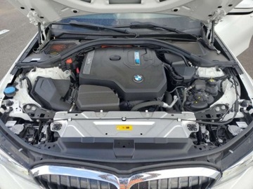 BMW Seria 3 G20-G21 2021 BMW Seria 3 2021 BMW 330E 2.0 Hybryda 288KM, zdjęcie 11