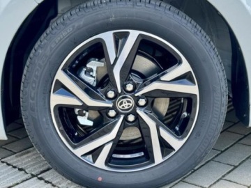 Toyota Yaris IV Hatchback Facelifting 1.5 Hybrid Dynamic Force 116KM 2026 Od ręki - Style 1.5 Hybrid 116KM | Podgrzewane fotele!, zdjęcie 17