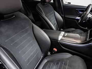 Mercedes GLC C254/X254 Coupe 2.0 220d 197KM 2025 MERCEDES-BENZ GLC 220 d 4-Matic AMG Line 2.0 (197KM) 2025, zdjęcie 3