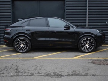 Porsche Cayenne III SUV Facelifting 3.0 353KM 2026 PORSCHE Cayenne Coupe Black Edition Suv 2.0 (353KM) 2026, zdjęcie 2
