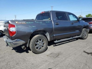 Toyota Tundra II 2015 Toyota Tundra Toyota Tundra Truck CrewMax 4.6 Benzyna 310KM, zdjęcie 4