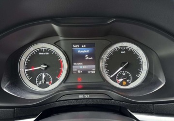 Skoda Karoq Crossover 1.5 TSI ACT 150KM 2021 Skoda Karoq 1.5 Benzyna 150KM, zdjęcie 14