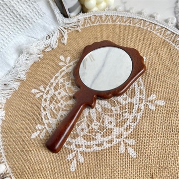 Компактное ручное зеркало для женщин с ручкой. Ручное деревянное зеркало