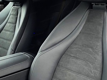 Mercedes CLE Coupe 2.0 300 258KM 2025 MERCEDES-BENZ CLE 300 4-Matic AMG Line 2.0 (258KM) 2025, zdjęcie 4