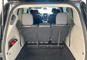 Chrysler Town &amp; Country V 2016 Chrysler Town Country 3,6 BENZ 283 KM 7 Osobowy BDB STAN 2016r Warszawa, zdjęcie 10