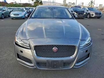 Jaguar XF II 2020 Jaguar XF Prestige 2020 2.0L 2.0 Benzyna 247KM, zdjęcie 5