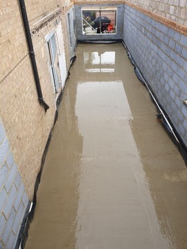 ЧЕРНАЯ СТРОИТЕЛЬНАЯ ИЗОЛЯЦИОННАЯ ФОЛЬГА ДЛЯ СТЯЖКИ ПОЛА 0,2 0,20 мм 5x20 м