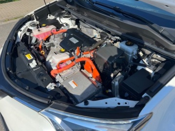 Toyota RAV4 IV MPV Facelifting 2.5 Hybrid 197KM 2017 Toyota RAV4 Toyota RAV 4 IV XENONYLEDYKamera cofania Bezwypadkowa 2.5, zdjęcie 31