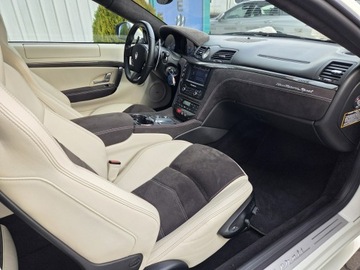 Maserati GranTurismo 2014 Maserati GranTurismo Bezwypadkowy. 460 KM, V8., zdjęcie 16