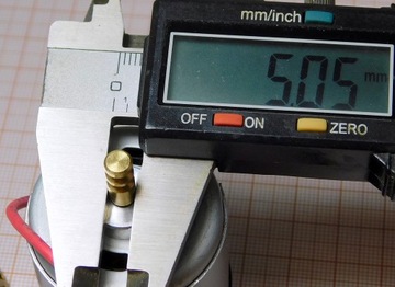 Silnik 24V DC ośka 5mm JOHNSON [P101]