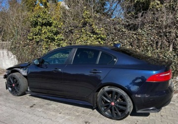 Jaguar XE Sedan 2.0 i4 163KM 2016 Jaguar XE 2.0 Diesel 163KM, zdjęcie 9