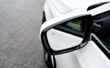 BMW Seria 7 G11-G12 Sedan Facelifting 4.4 750i 530KM 2020 BMW Seria 7 M-Pakiet X-Drive Maly przebieg, Bogata wersja wyposazenia,, zdjęcie 36