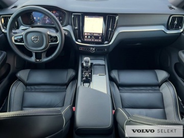 Volvo V60 II  Kombi Facelifting 2.0 B4 B 197KM 2025 Volvo V60 FV23% SalonPL B4B Plus Dark Full-LED BLI, zdjęcie 12
