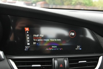 Alfa Romeo Giulia II 2018 Alfa Romeo Giulia 2.2d Manual 2018r. jak NOWA 31tk, zdjęcie 33