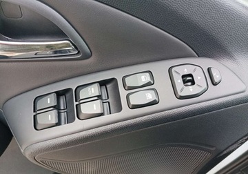 Hyundai ix35 SUV R 2.0 CRDi 136KM 2010 Hyundai ix35 Zarejestrowany - 2,0 - 136 KM 2.0 Diesel 136KM, zdjęcie 22