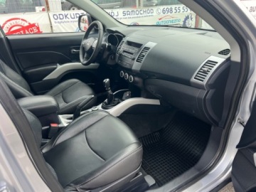 Mitsubishi Outlander II 2.0 DID DOHC 140KM 2008 Mitsubishi Outlander 4WD Xenony Skory Klimatyzacja Szyberdach Grzane Fotel, zdjęcie 7