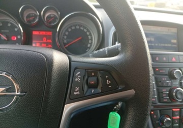 Opel Astra J Sports Tourer Facelifting 1.7 CDTI ECOTEC 130KM 2013 Opel Astra Zarejestrowany - ubezpieczony - 1,7 - 130 KM 1.7 Diesel 130KM, zdjęcie 27