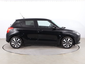 Suzuki Swift VI Hatchback 1.2 DualJet 90KM 2017 Suzuki Swift 1.2 SHVS, Salon Polska, zdjęcie 5