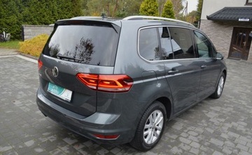 Volkswagen Touran III 2.0 TDI 150KM 2019 Volkswagen Touran 2,0 TDI 150 KM FULL LED HIGH-LINE Alcantara Nawigacja 2.0, zdjęcie 6