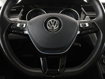 Volkswagen Touran III 1.4 TSI 150KM 2017 Volkswagen Touran DSG klima auto navi panorama, zdjęcie 20