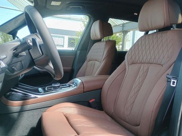 BMW X7 SUV Facelifting 3.0 40i 381KM 2025 BMW X7 xDrive40i Sport Suv 3.0 (381KM) 2025, zdjęcie 7
