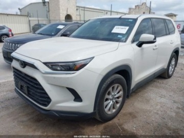 Toyota 2024 Toyota Grand Highlander 2024r., XLE, od ubezpieczalni 2.4 Benzyna 265KM, zdjęcie 2