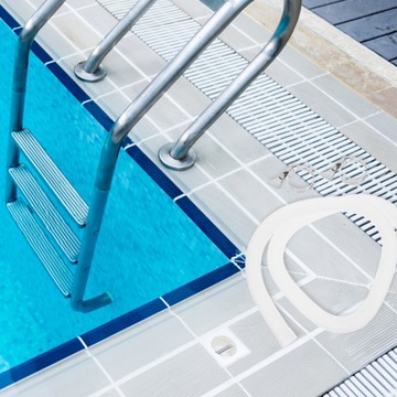 ЗАМЕНА ШЛАНГА В БАССЕЙНЕ