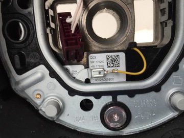 MERCEDES A W177 A220 AMG РУЛЕВОЕ КОЛЕСО С КРАСНОЙ РЕЗЬБОЙ