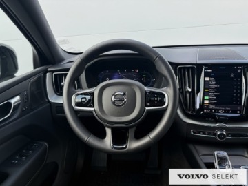 Volvo XC60 II Crossover Plug-In Facelifting 2.0 T8 455KM 2023 Volvo XC 60 T8 Plug-In 310 + 145 KM AWD Ultimate D, zdjęcie 23