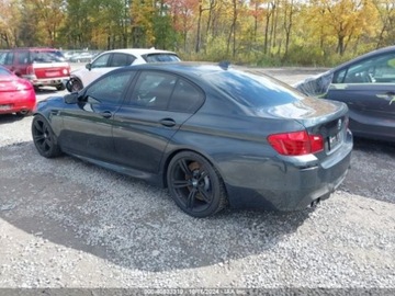 BMW Seria 5 F10-F11 M5 Limuzyna 4.4 V8 560KM 2016 BMW M5 2016r., M5 F10, od ubezpieczalni 4.4 Benzyna 560KM, zdjęcie 4