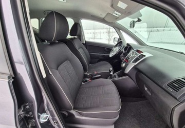 Kia Venga Mikrovan 1.4 CRDi WGT 90KM 2013 Kia Venga Kia Venga 1.4 CRDi 90 Edition 7 1.4 Diesel 90KM, zdjęcie 7