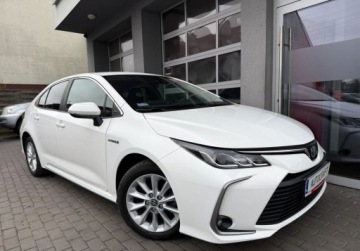 Toyota Corolla XII Sedan 1.8 Hybrid 122KM 2021 Toyota Corolla Salon Polska, Serwis ASO, Kamera, Gwarancja 1.8 Hybryda