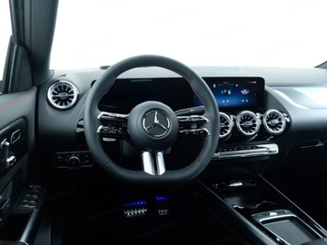 Mercedes GLA II Off-roader Facelifting 2.0 220 190KM 2025 MERCEDES-BENZ GLA 220 4-Matic AMG Line 2.0 (190KM) 2025, zdjęcie 7