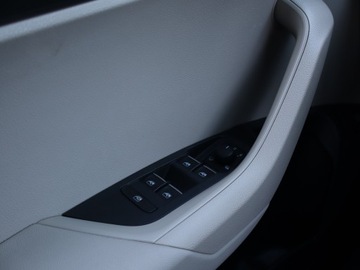 Skoda Karoq Crossover 1.5 TSI ACT 150KM 2019 Skoda Karoq 1.5 TSI, Salon Polska, 1. Właściciel, zdjęcie 16