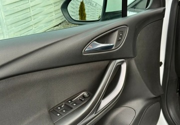 Opel Astra K Sports Tourer 1.6 CDTI 136KM 2016 Opel Astra Opel Astra 1.6 D (CDTI DPF ecoFLEX) StartStop Excellence 1.6, zdjęcie 13