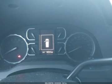 Toyota Tundra II 2018 Toyota Tundra SR5 V8 2018 5.7l 5.7 Benzyna 381KM, zdjęcie 11