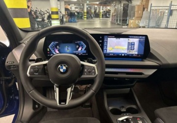 BMW Seria 1 F70 2024 BMW Seria 1 i 170 KM M-Sport Harman Kardon Gwarancja Pakiet przegladow, zdjęcie 13