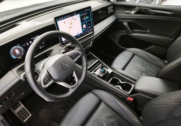 Volkswagen Tiguan III 2024 Volkswagen Tiguan R-Line Plus 4Motion Pakiety, FV 23, 360, ACC, Matrix, P, zdjęcie 7
