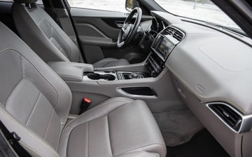 Jaguar F-Pace SUV 3.0 TDV6 300KM 2016 Jaguar F-Pace 3.0D R-Sport 300KM Skora Navi Ledy Full Po Serwisie Gwaranc, zdjęcie 33
