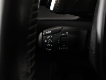 Peugeot 2008 II SUV 1.2 PureTech 130KM 2020 Peugeot 2008 automat virtual cocpit navi klima, zdjęcie 34