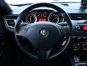 Alfa Romeo Giulietta Nuova II Hatchback 5d 1.4 TB 16v Mair 170KM 2011 Alfa Romeo Giulietta 1.4 T MultiAir, Salon Polska, zdjęcie 20