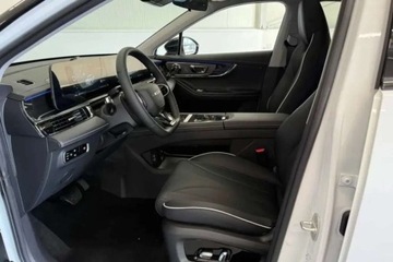 Omoda 5 1.6 T-GDI 147KM 2025 Omoda 5 Premium Bogate wyposazenie Okno dachowe Od reki 1.6 Benzyna, zdjęcie 8