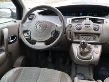 Renault Scenic II 1.9 dCi 120KM 2004 Renault Scenic 1.9 dCi, Klima, Klimatronic, zdjęcie 6