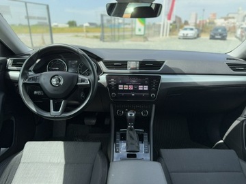 Skoda Superb III Kombi Facelifting 2.0 TDI SCR 150KM 2019 Škoda Superb Skoda Superb 2.0 TDI 150KM 2019, zdjęcie 4