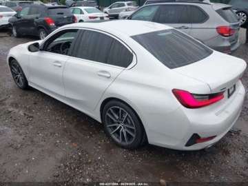 BMW Seria 3 G20-G21 2021 BMW Seria 3 330i xDrive 2021 2.0l 2.0 Benzyna 255KM, zdjęcie 3