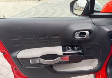 Citroen C3 III Hatchback 1.2 PureTech 82KM 2017 Citroen C3 bezwypadekserwisSHINEjak nowe 1.2 Benzyna 82KM, zdjęcie 19